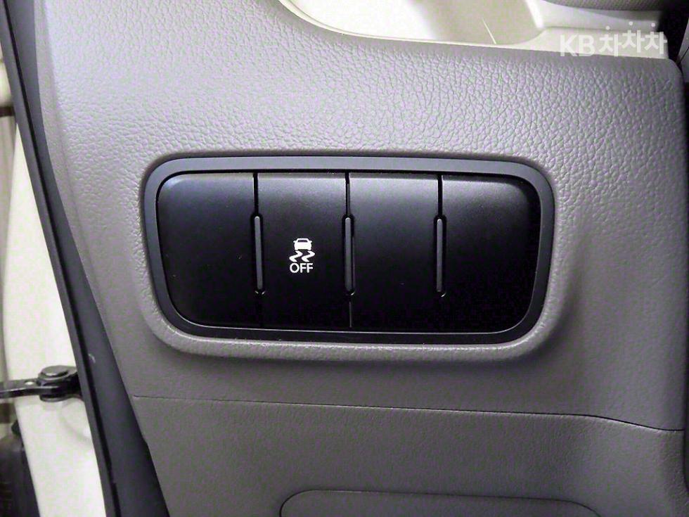 2012 - kia ray