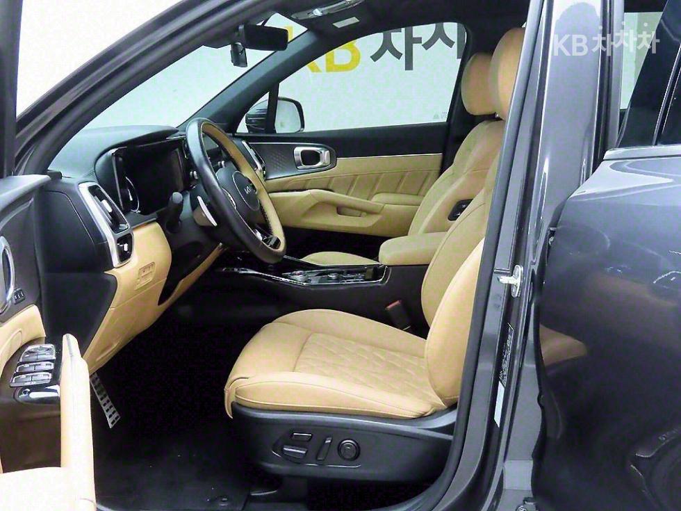 2023 - kia sorento