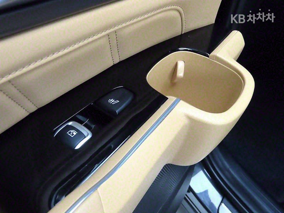 2023 - kia sorento