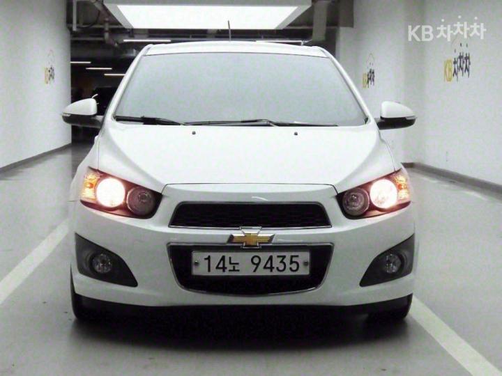 Chevrolet Aveo L Regular 2