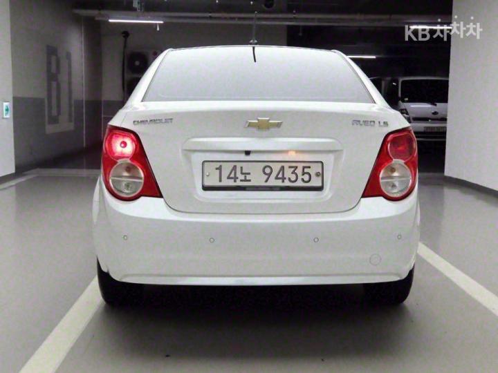 Chevrolet Aveo L Regular 4