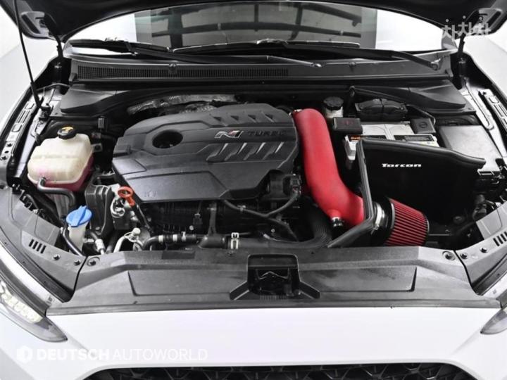 Hyundai Veloster N 2.0 T-GDi 7