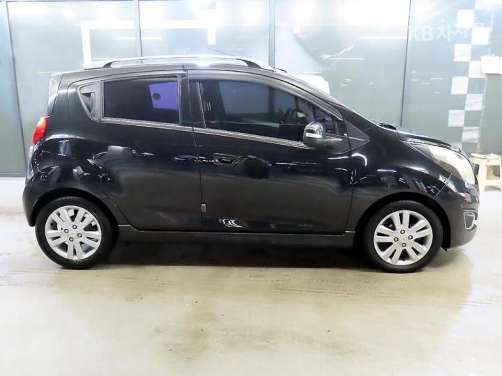 Chevrolet Spark LPGi LT Base Type 4