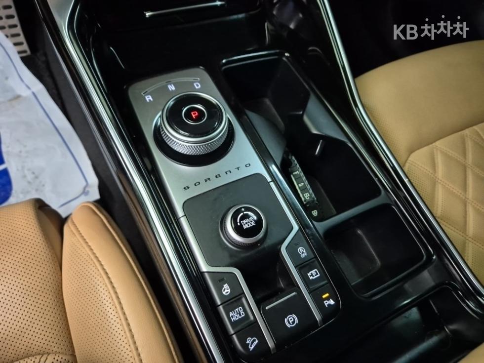 2023 - kia sorento