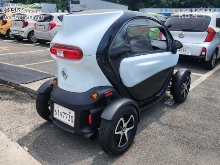 Renault Twizy EV Intense 4