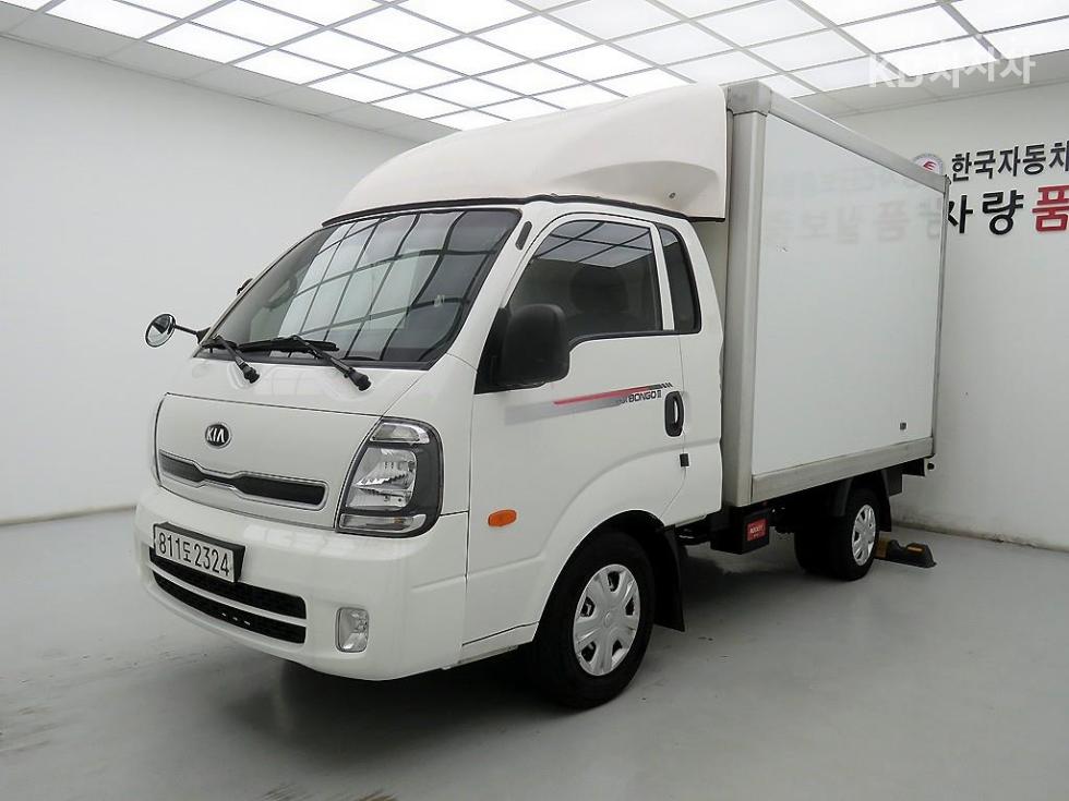 2020 - kia bongo iii