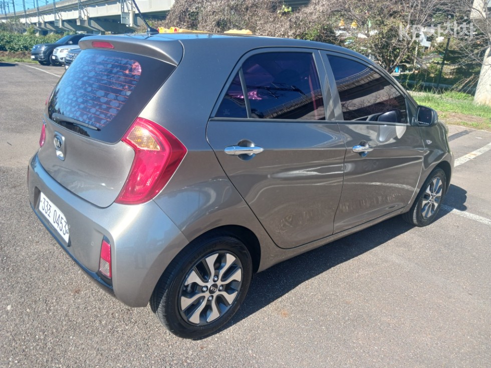 2016 - kia morning