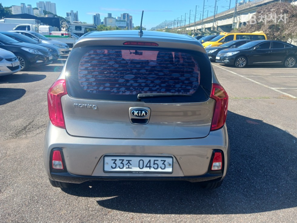 2016 - kia morning