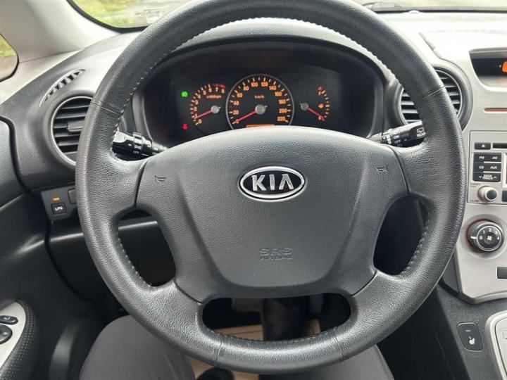 Kia Carens New 2.0 LPI GLX Top Model 10