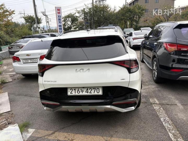 Kia Sportage The Hybrid 1.6 Turbo HEV Signature 4