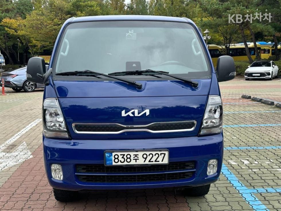 2022 - kia bongo iii