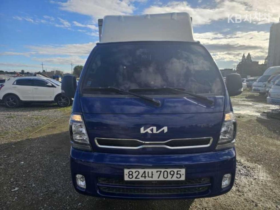 2024 - kia bongo iii
