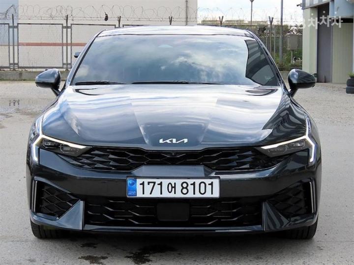 Kia K5 2.0 Gasoline Signature 2