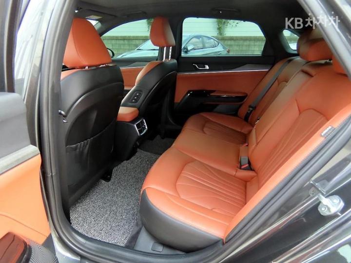 Kia K5 2.0 Gasoline Signature 7