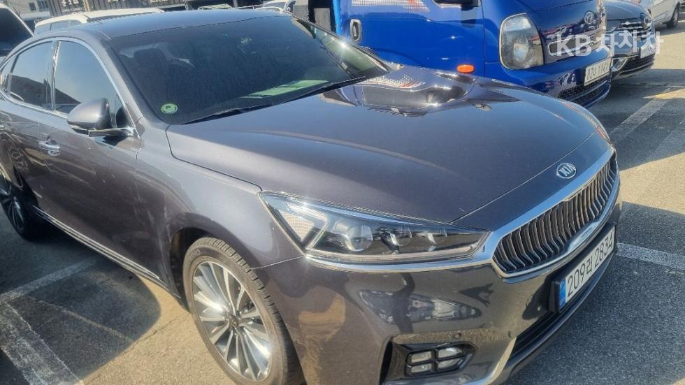 2017 - kia k7