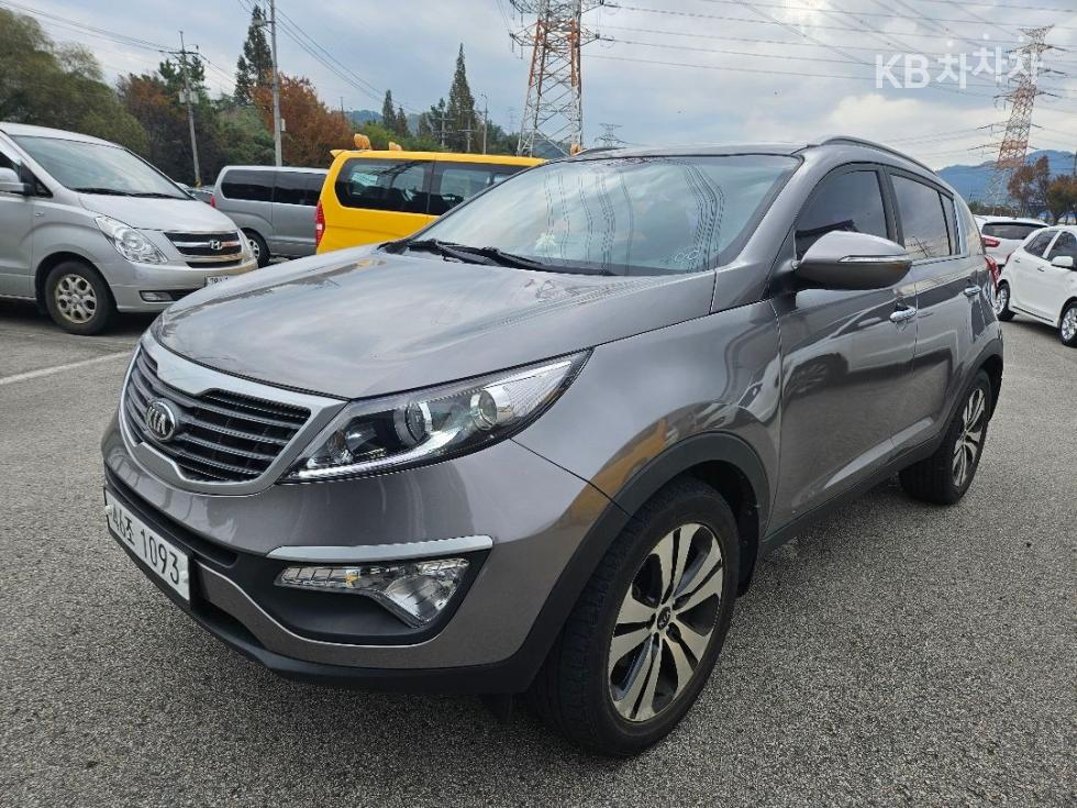 2012 - kia sportage