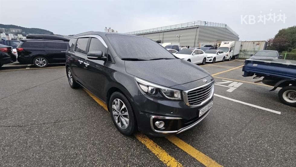 2016 - kia carnival
