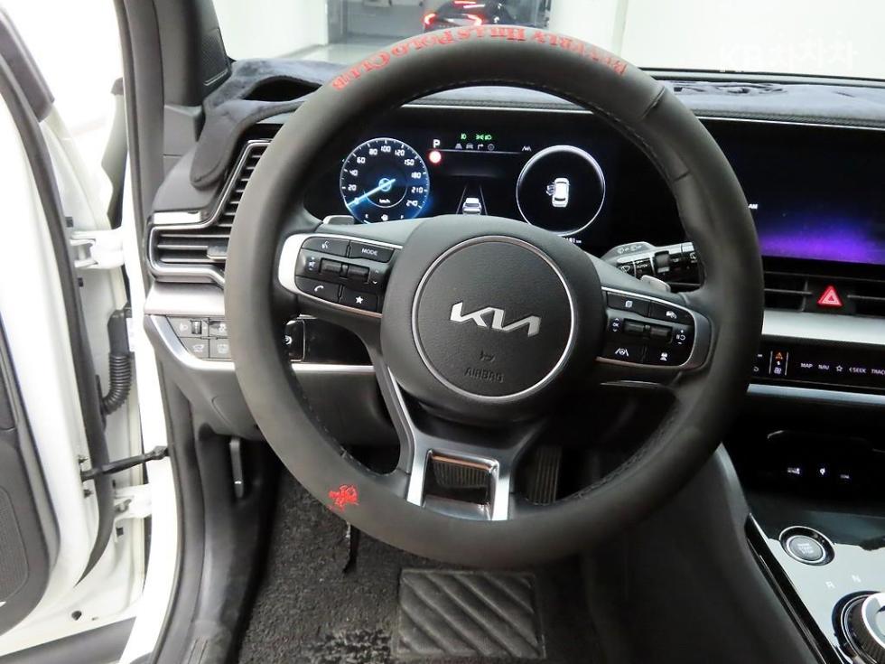 2024 - kia sportage