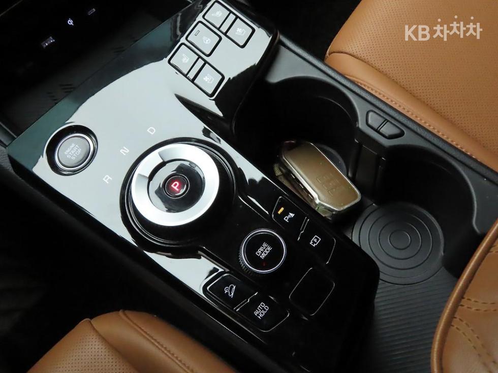 2024 - kia sportage