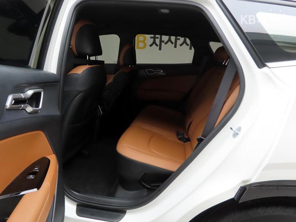 2024 - kia sportage