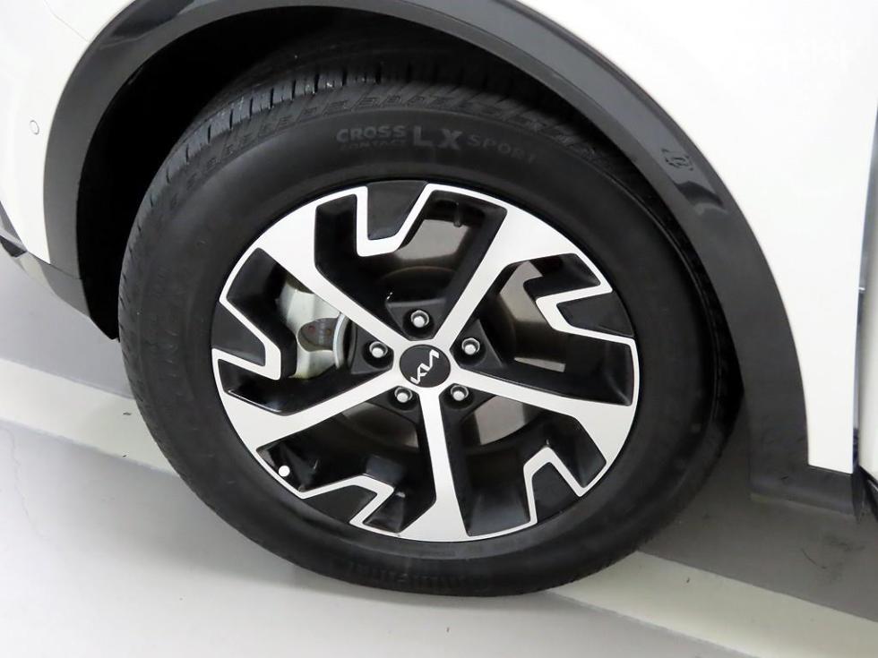 2024 - kia sportage