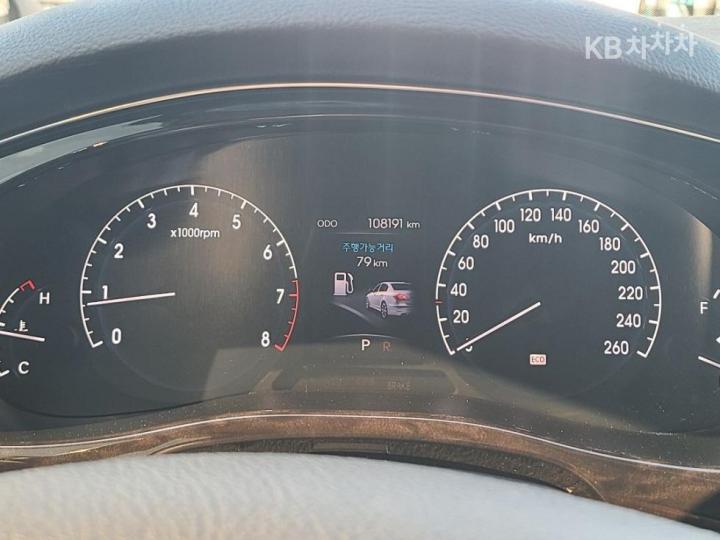 Hyundai Genesis BH330 LUXURY Base Type 10