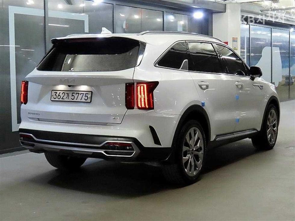 2023 - kia sorento