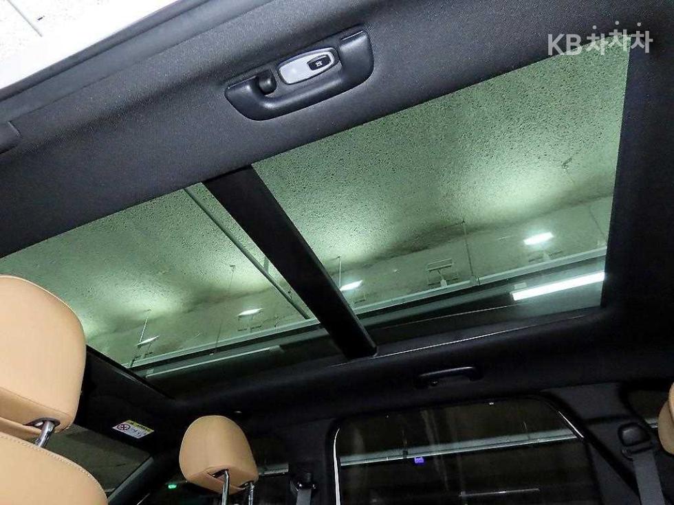 2023 - kia sorento