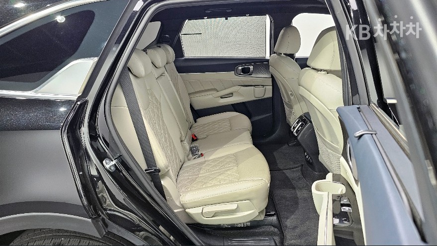 2023 - kia sorento