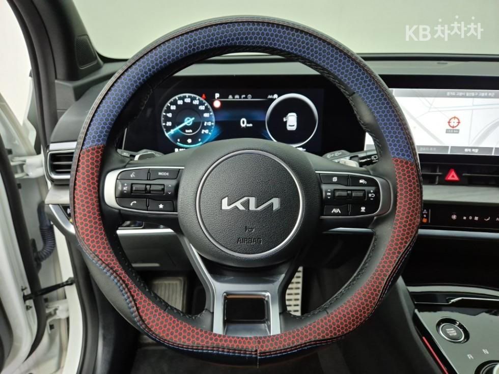 2024 - kia sportage