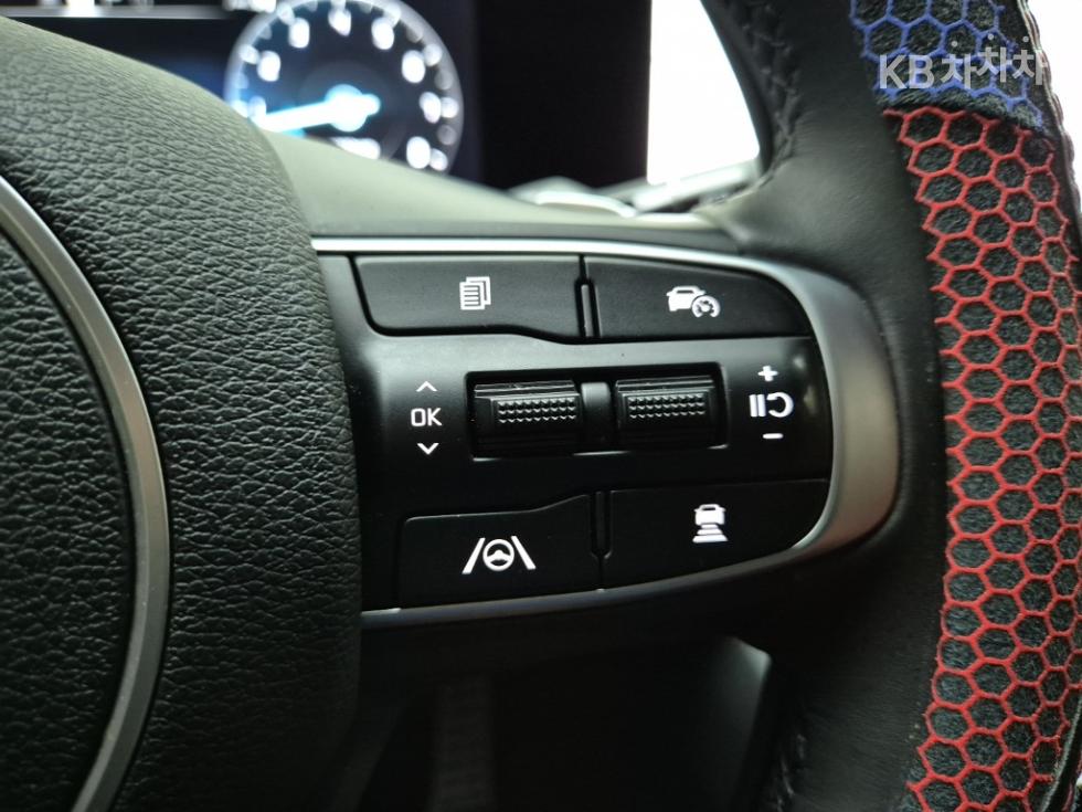 2024 - kia sportage