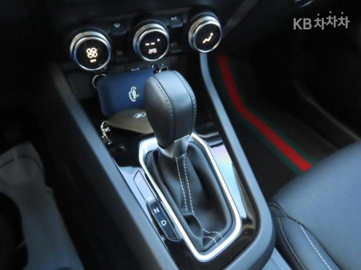 Renault Korea XM3 1.3 Turbo Gasoline RE Signature - фото 6