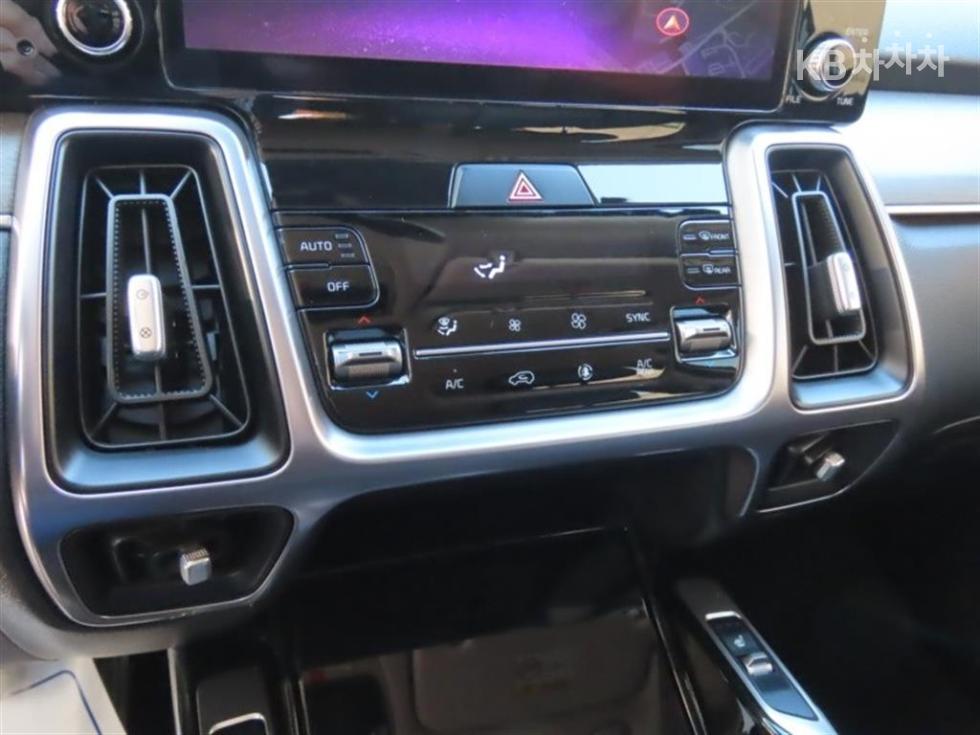2022 - kia sorento