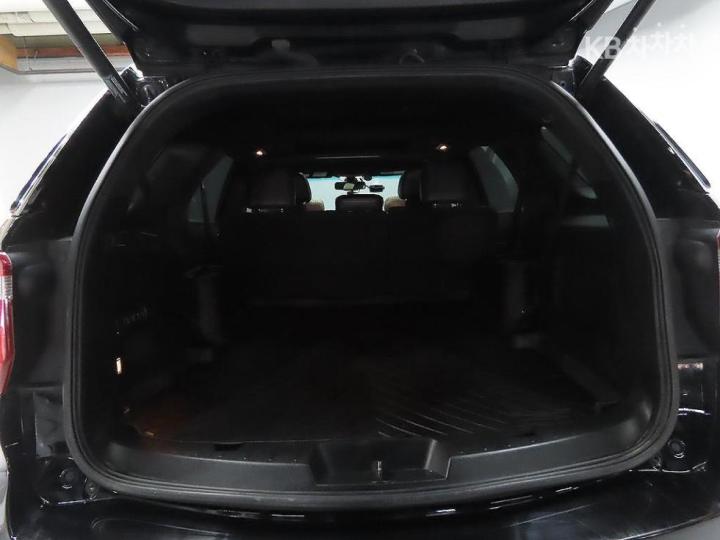 Ford Explorer New 2.3 EcoBoost 4WD Limited 10