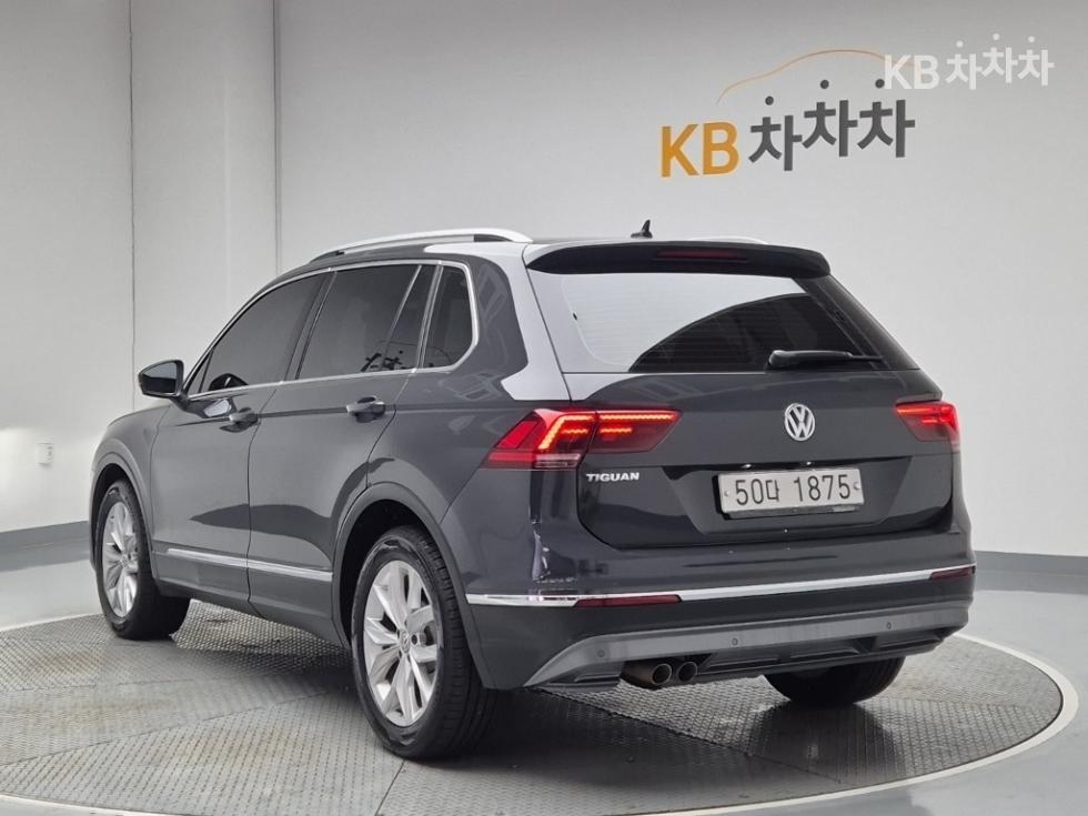 2018 - volkswagen tiguan