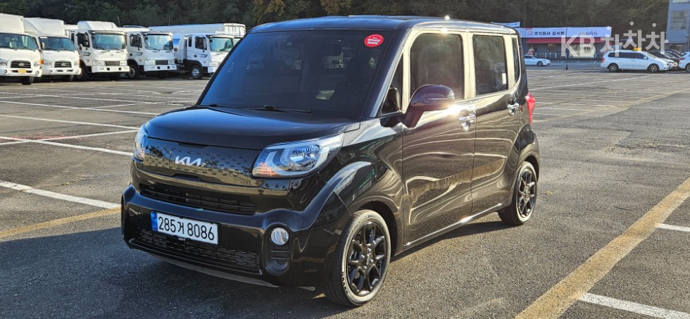 2022 - kia ray