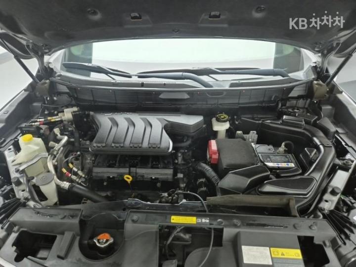 Renault QM6 2.0 LPe 2WD LE 6