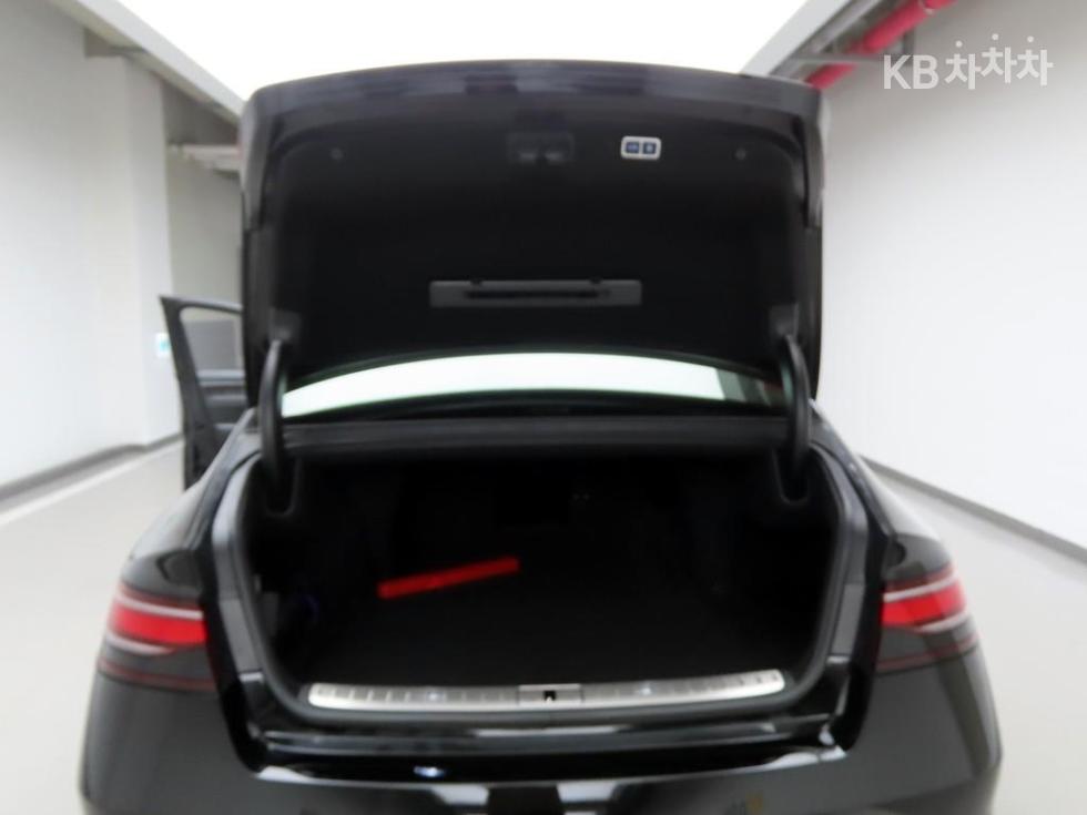 Genesis G90 — miniaturë 5