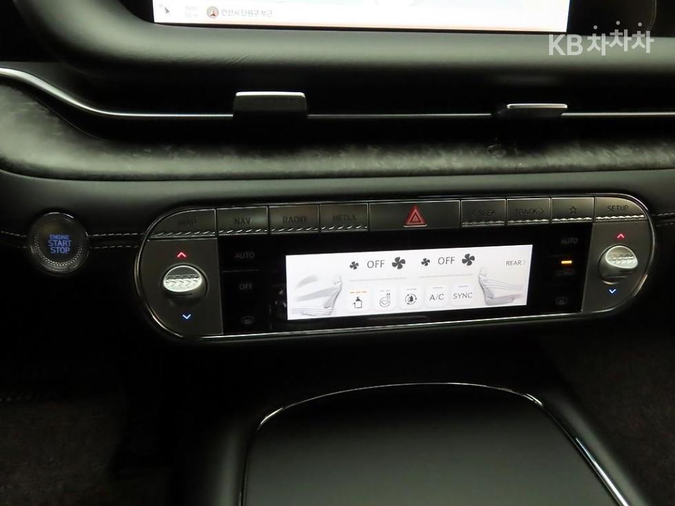 Genesis G90 — miniaturë 10