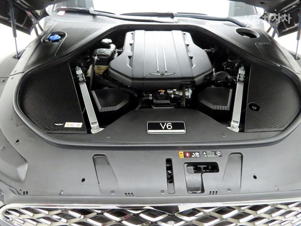 Genesis G90 — miniaturë 20