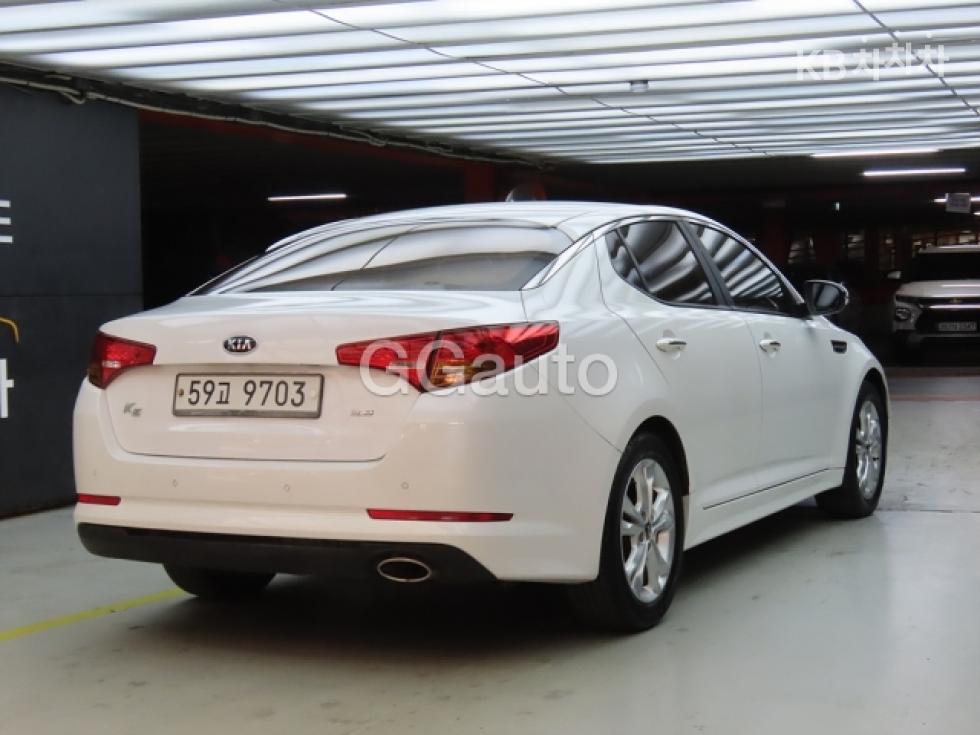 2011 - kia k5