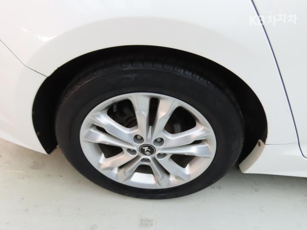 2011 - kia k5
