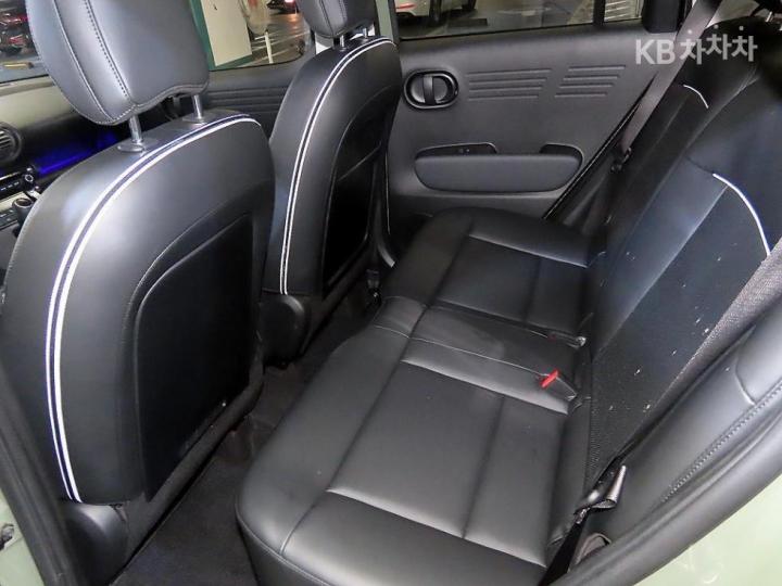 Hyundai Casper 1.0 Gasoline Modern 8