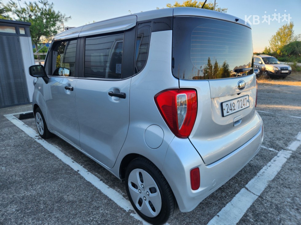 2014 - kia ray-ban