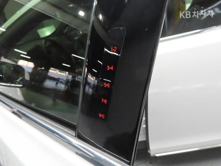 Lincoln MKS New 3.7 10