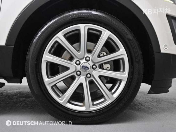 Ford Explorer New 2.3 EcoBoost 4WD Limited 6