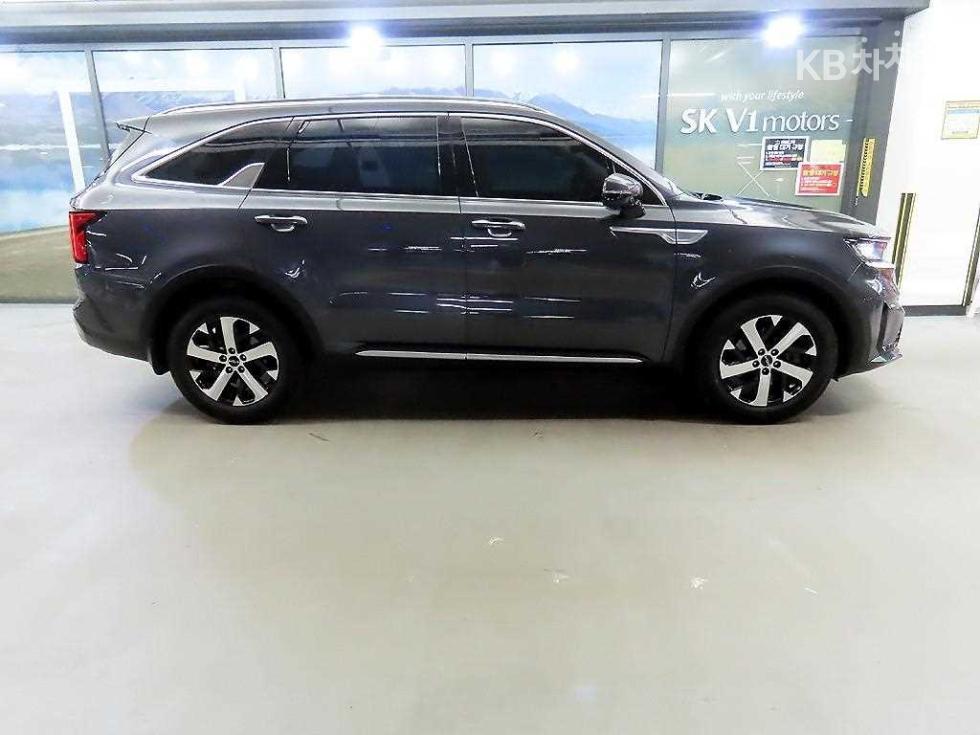 2023 - kia sorento