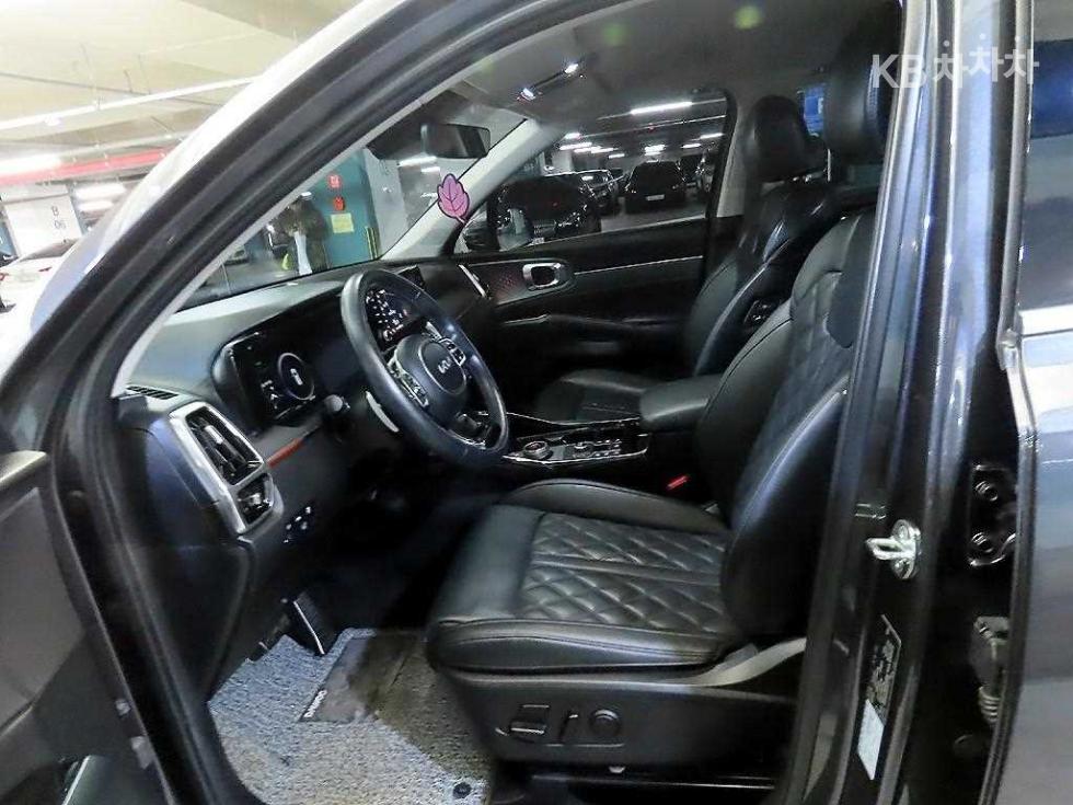 2023 - kia sorento