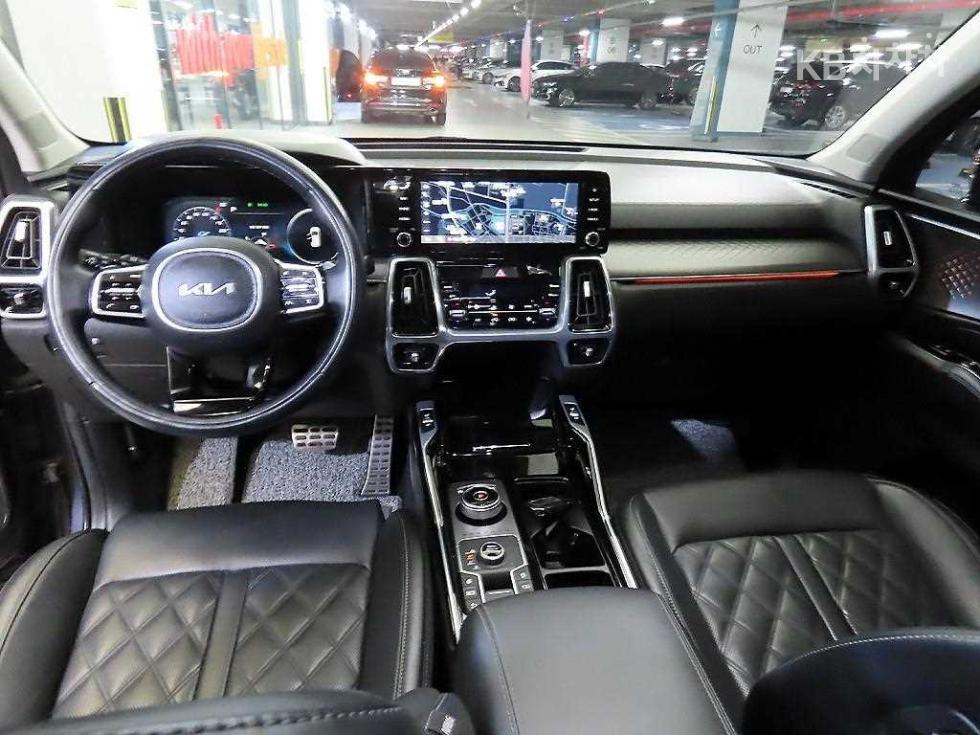 2023 - kia sorento