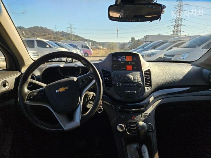 Chevrolet Orlando LT Safety Pack 8